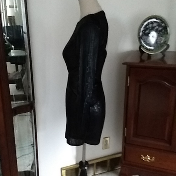 Dress - Picture 3 of 8